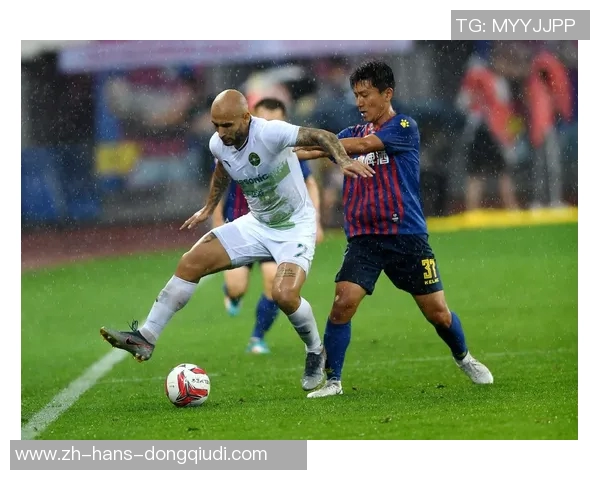 青岛黄海足球队奋勇拼搏努力争取新赛季佳绩与荣耀 青岛黄海足球队奋勇拼搏努力争取新赛季佳绩与荣耀